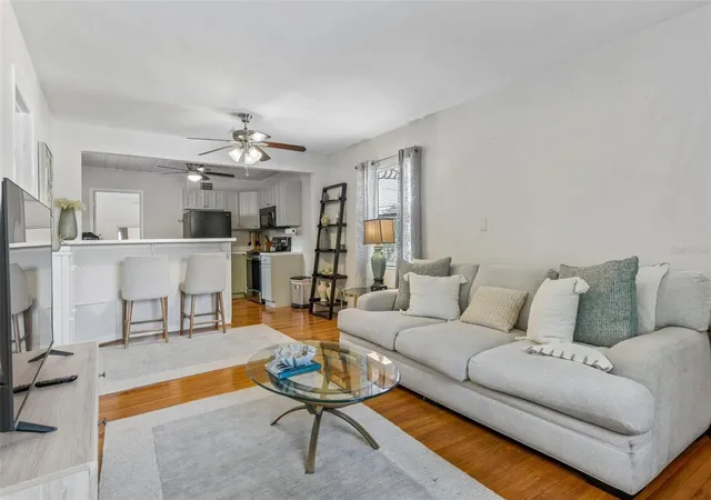 Photo 3 of Single family home for sale at 5762 2nd Avenue N, Saint Petersburg, FL 33710 | MLS# O6427710 | Listing updated on 2026-08-28