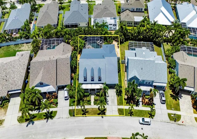 Photo 3 of Single family home for sale at 5226 Brighton Shore Dr, Apollo Beach, FL 33572 | MLS# TB8532236 | Listing updated on 2026-08-21