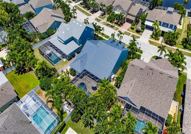 Photo 4 of Single family home for sale at 5226 Brighton Shore Dr, Apollo Beach, FL 33572 | MLS# TB8532236 | Listing updated on 2026-08-21