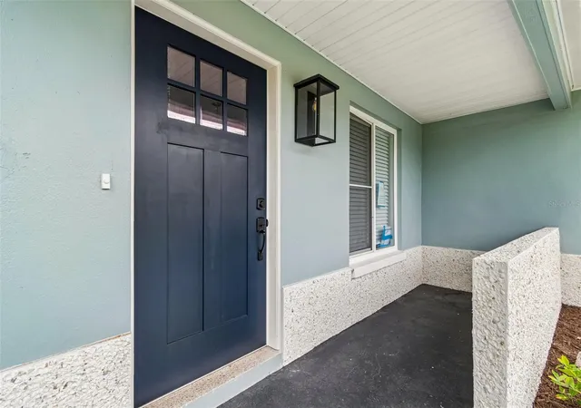 Photo 3 of Single family home for sale at 403 Driftwood Dr W, Palm Harbor, FL 34683 | MLS# TB8532242 | Listing updated on 2026-08-25