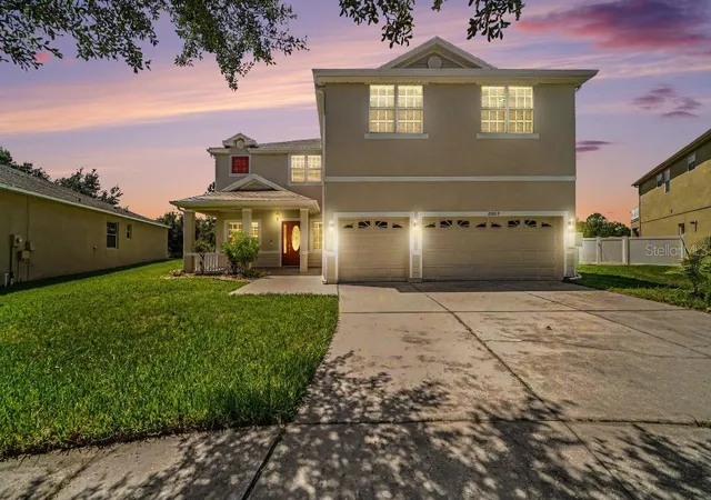 Photo 1 of Single family home for sale at 20009 Oakflower Ave, Tampa, FL 33647 | MLS# TB8532244 | Listing updated on 2026-09-04