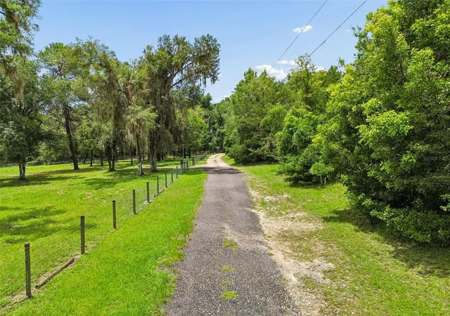 5th image of 5111 E Unnamed Ln, Floral City, FL 34436 | MLS# TB8532246