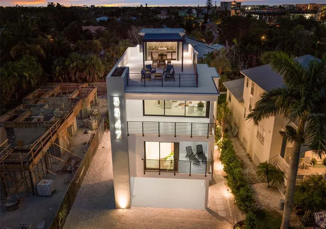 2nd image of 5547 Avenida Del Mare, Sarasota, FL 34242 | MLS# A4700901