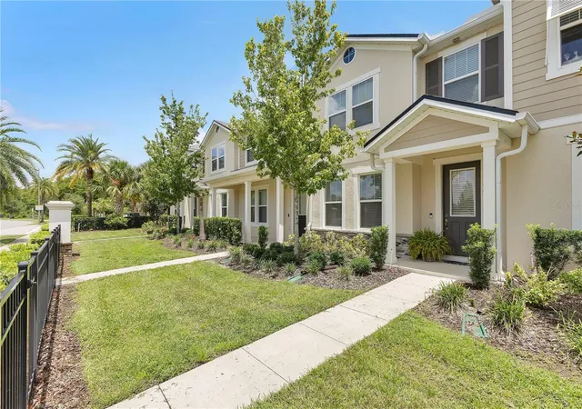 Photo 2 of Townhouse for sale at 9421 Randal Park Blvd, Orlando, FL 32832 | MLS# O6427735 | Listing updated on 2026-09-06