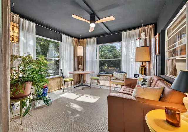 Listing Photo 5 - Condo for sale in building located at 4819 8Th Ave N, St. Petersburg, FL 33713 - Unit #201