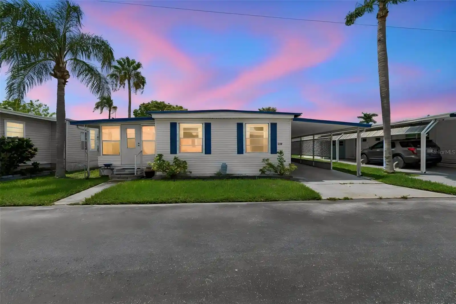 Listing Photo 2 - Condo for sale in 18675 Us Hwy 19 N located at 18675 Us Hwy 19 N, Clearwater, FL 33764 - Unit #116