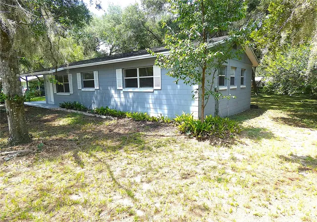 Photo 3 of Single family home for sale at 106 Willard Ave, Fruitland Park, FL 34731 | MLS# G5115474 | Listing updated on 2026-07-30