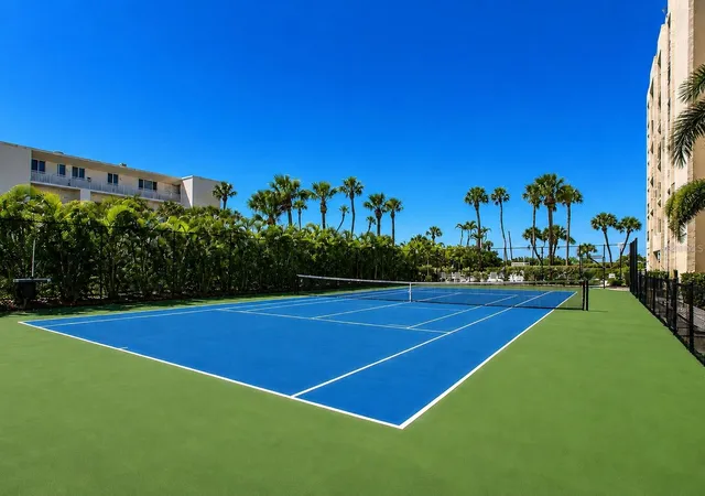 2nd image of 2675 Gulf Of Mexico Dr, Longboat Key, FL 34228