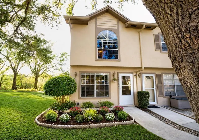 Townhouse for sale at 2263 Fletchers Point Cir, TAMPA, FL 33613 | MLS# TB8532279