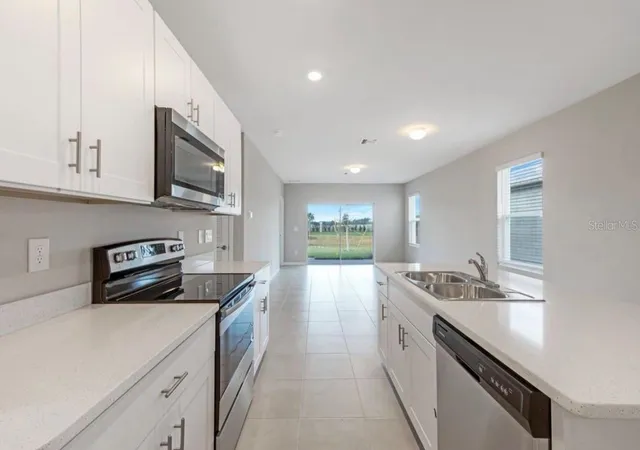 4th image of 18505 Cronin Sand Ln, North Fort Myers, FL 33917 | MLS# O6427759