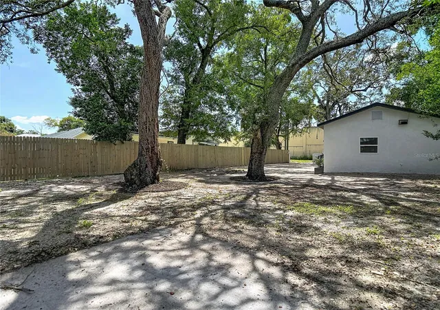 Photo 3 of Single family home for sale at 10009 N Florence Ave, Tampa, FL 33612 | MLS# TB8532293 | Listing updated on 2026-09-24