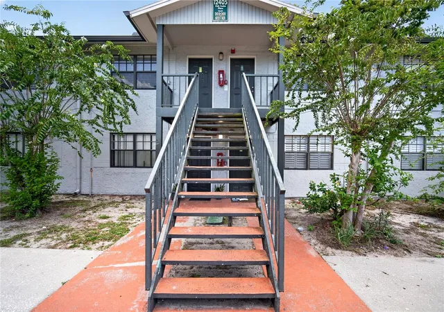 Condo for sale at 12405 Oak Cedar Pl #202, TAMPA, FL 33612 | MLS# TB8532297