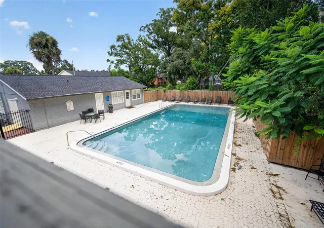 Listing Photo 2 - Condo for sale in building located at 12405 Oak Cedar Pl, Tampa, FL 33612 - Unit #202