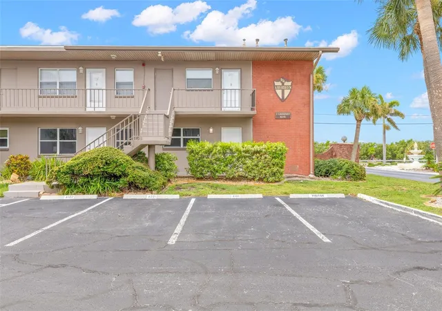 1st image of 2 Causeway Blvd #101, Dunedin, FL 34698 | MLS# TB8532300