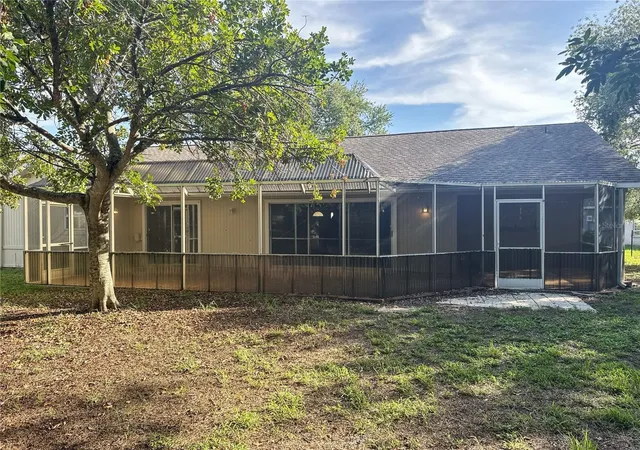 Photo 3 of Single family home for sale at 3174 57th Avenue Cir E, Bradenton, FL 34203 | MLS# C7528776 | Listing updated on 2026-09-28
