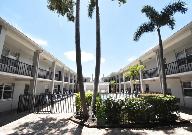1st image of 5221 Bayshore Blvd #45, Tampa, FL 33611 | MLS# C7528777
