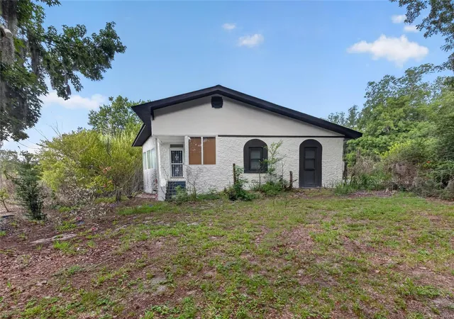 2nd image of 14820 County Road 48, Astatula, FL 34705 | MLS# O6427777