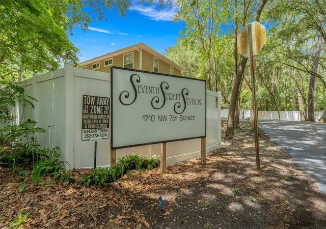 5th image of 1710 Nw 7Th St #303, Gainesville, FL 32609 | MLS# OM729102