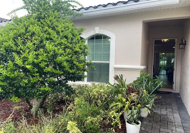 Photo 1 of House for sale at 2821 Plymouth Pl, Kissimmee, FL 34741 | MLS# O6427779 | Listing updated on 2026-08-06