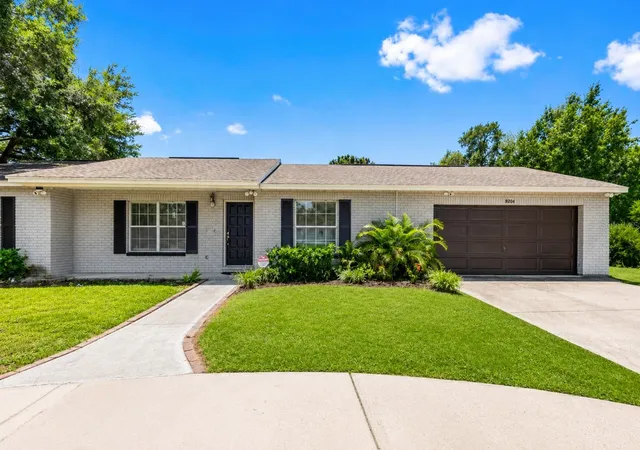 Photo 1 of Single family home for sale at 8904 W Flora St, Tampa, FL 33615 | MLS# TB8532318 | Listing updated on 2026-09-25