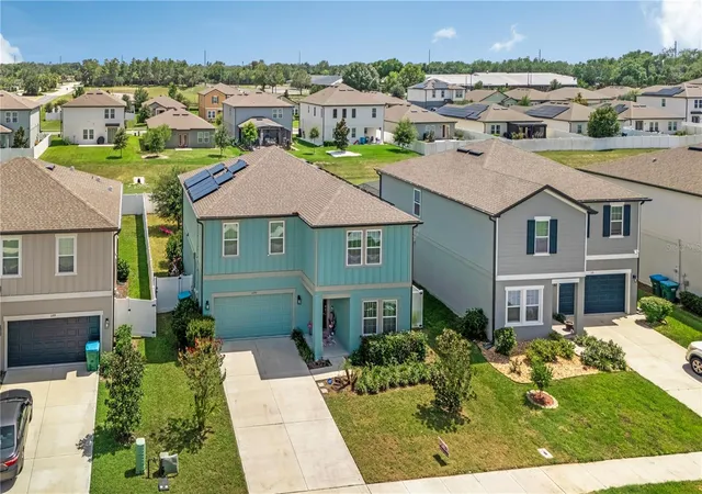 3rd image of 1195 Pearl Tree Rd, Deltona, FL 32725 | MLS# V4950367