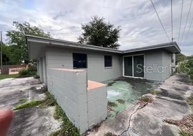 Photo 4 of Single family home for sale at 4219 5th Avenue N, Saint Petersburg, FL 33713 | MLS# TB8532325 | Listing updated on 2026-07-25