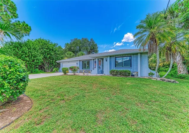 Photo 2 of Single family home for sale at 18565 Edgewater Dr, Port Charlotte, FL 33948 | MLS# A4700924 | Listing updated on 2026-08-21