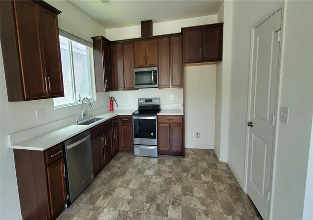 5th image of 2354 Twin Flower Ln, Sanford, FL 32771 | MLS# O6427803