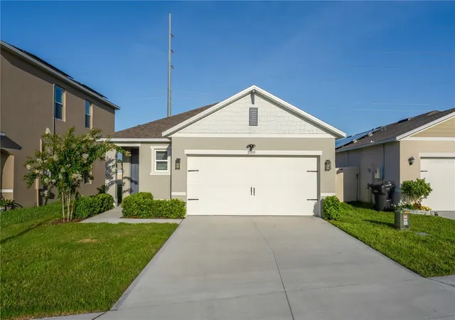 Photo 2 of Single family home for sale at 2900 Waterlily Way, Kissimmee, FL 34759 | MLS# O6427811 | Listing updated on 2026-07-24