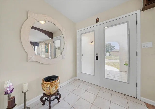 3rd image of 6203 Tebbetts Dr, Orlando, FL 32808 | MLS# O6427817