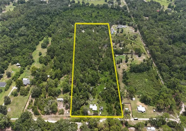 1st image of 40546 Cougars Cvs, Leesburg, FL 34788 | MLS# OM729107