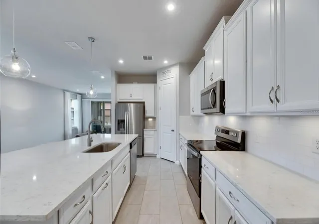 Photo 2 of Single family home for sale at 3719 Laughing Dove Ave, Sun City Center, FL 33573 | MLS# TB8532353 | Listing updated on 2026-08-29