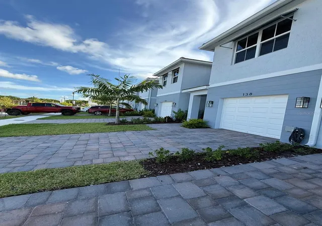 Photo 2 of Townhouse for sale at 142 Ne 14th Terrace, Homestead, FL 33033 | MLS# S5154337 | Listing updated on 2026-07-25