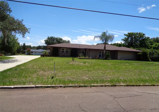 Photo 4 of Sale Pending at 70 Catherine Ave, BABSON PARK, FL 33827 | MLS# L4963756 | Listing updated on 2026-09-22