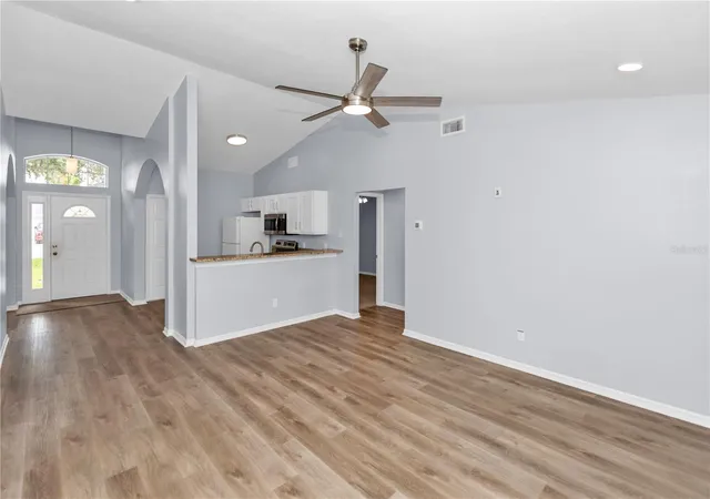 Photo 3 of Single family home for sale at 17020 Woodcrest Way, Clermont, FL 34714 | MLS# O6427832 | Listing updated on 2026-08-14