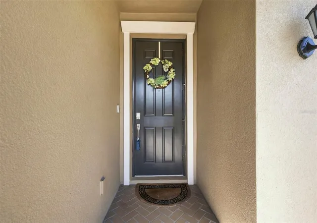 Photo 3 of Single family home for sale at 9189 Shadyside Ln, Land O Lakes, FL 34637 | MLS# TB8532389 | Listing updated on 2026-08-15