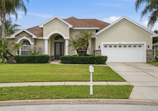 2nd image of 200 Lake Arietta Ct, Auburndale, FL 33823 | MLS# O6427844