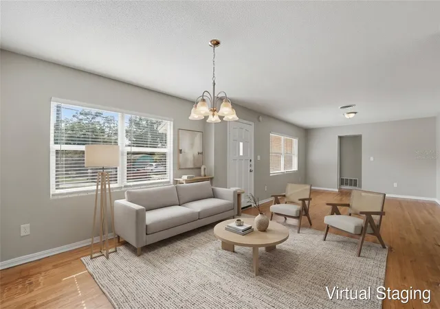 Photo 2 of Single family home for sale at 2935 Woodland Hills Ave, Lakeland, FL 33803 | MLS# O6427850 | Listing updated on 2026-09-25