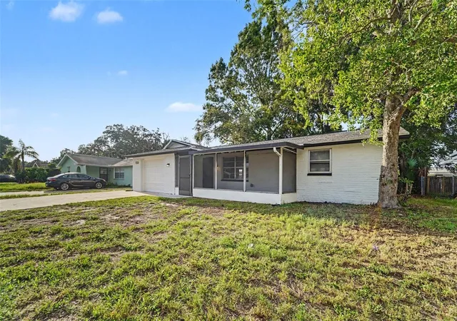 Photo 19 of Single family home for sale at 7207 Sandalwood Dr, PORT RICHEY, FL 34668 | MLS# O6427854 | Listing updated on 2026-10-06