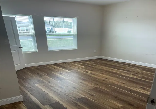 Photo 3 of Single family home for sale at 15725 Pine Siskin Loop, Mascotte, FL 34753 | MLS# TB8532417 | Listing updated on 2026-10-08