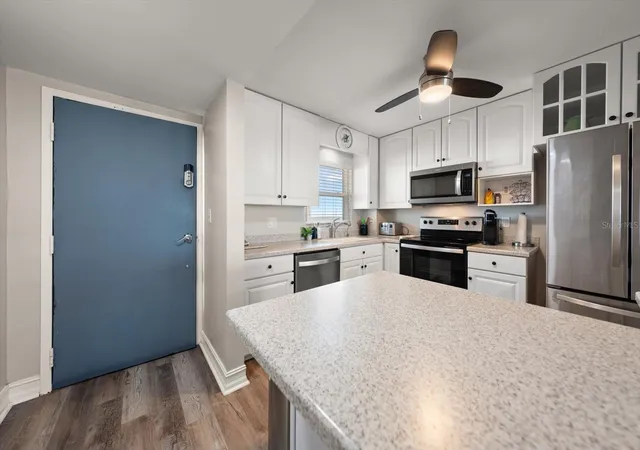 4th image of 1270 Gulf Blvd #1503, Clearwater Beach, FL 33767 | MLS# TB8532426