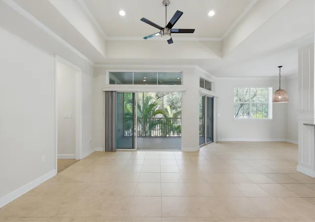 Photo 3 of Condo for sale at 7930 Tybee Ct #7930, University Park, FL 34201 | MLS# A4700949 | Listing updated on 2026-07-25