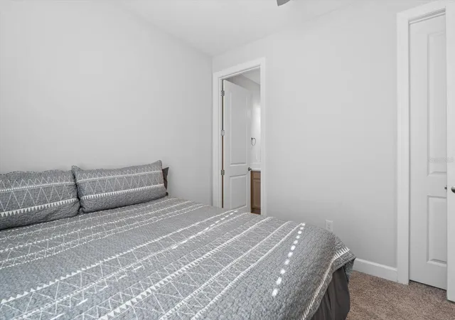 5th image of 4512 Crestpoint Wy, Palmetto, FL 34221 | MLS# O6427875
