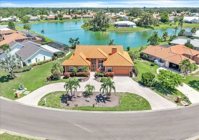 Photo 1 of Sale Pending at 373 Eden Dr, Englewood, FL 34223 | MLS# C7528788 | Listing updated on 2026-09-30