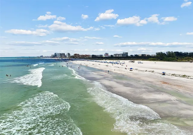 3rd image of 1170 Gulf Blvd #403, Clearwater Beach, FL 33767 | MLS# TB8532436