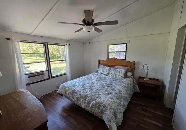 5th image of 26 Sapp St, Inglis, FL 34449 | MLS# OM729129