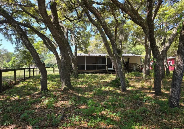 9th image of 26 Sapp St, Inglis, FL 34449 | MLS# OM729129