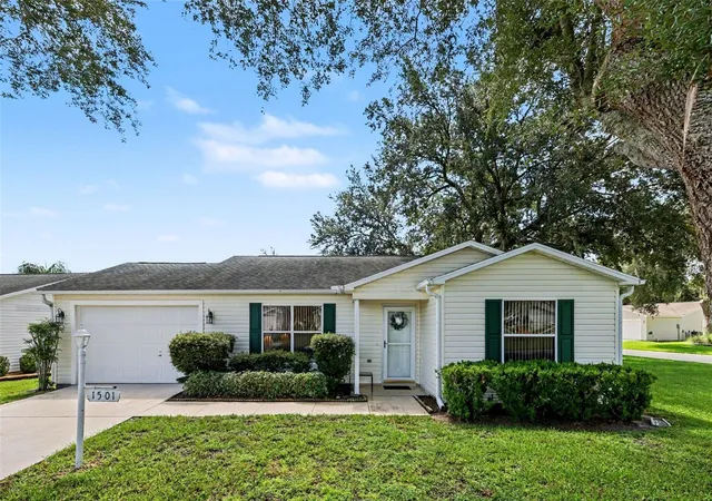Photo 1 of Single family home for sale at 1501 Las Pacos Ct, The Villages, FL 32162 | MLS# O6427898 | Listing updated on 2026-09-07