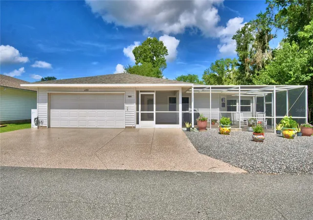 Photo 1 of Single family home for sale at 4789 Squire Holw Dr, Lakeland, FL 33811 | MLS# L4963766 | Listing updated on 2026-09-20