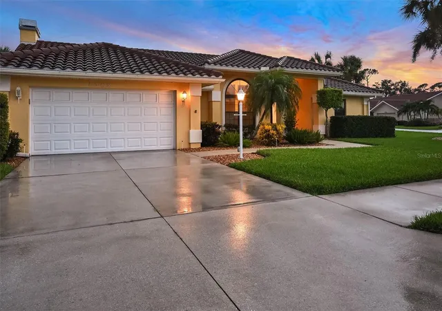 Photo 30 of Single family home for sale at 1565 Waterford Dr, Venice, FL 34292 | MLS# N6145147 | Listing updated on 2026-08-07